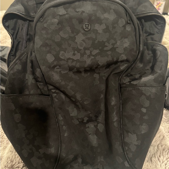 osprey bag with hydration pack Berm 8 Raven Black VTG 80s Kelty Backpack spacious bike hydration pack Size:WS deco_location=Centered on Front Pocket